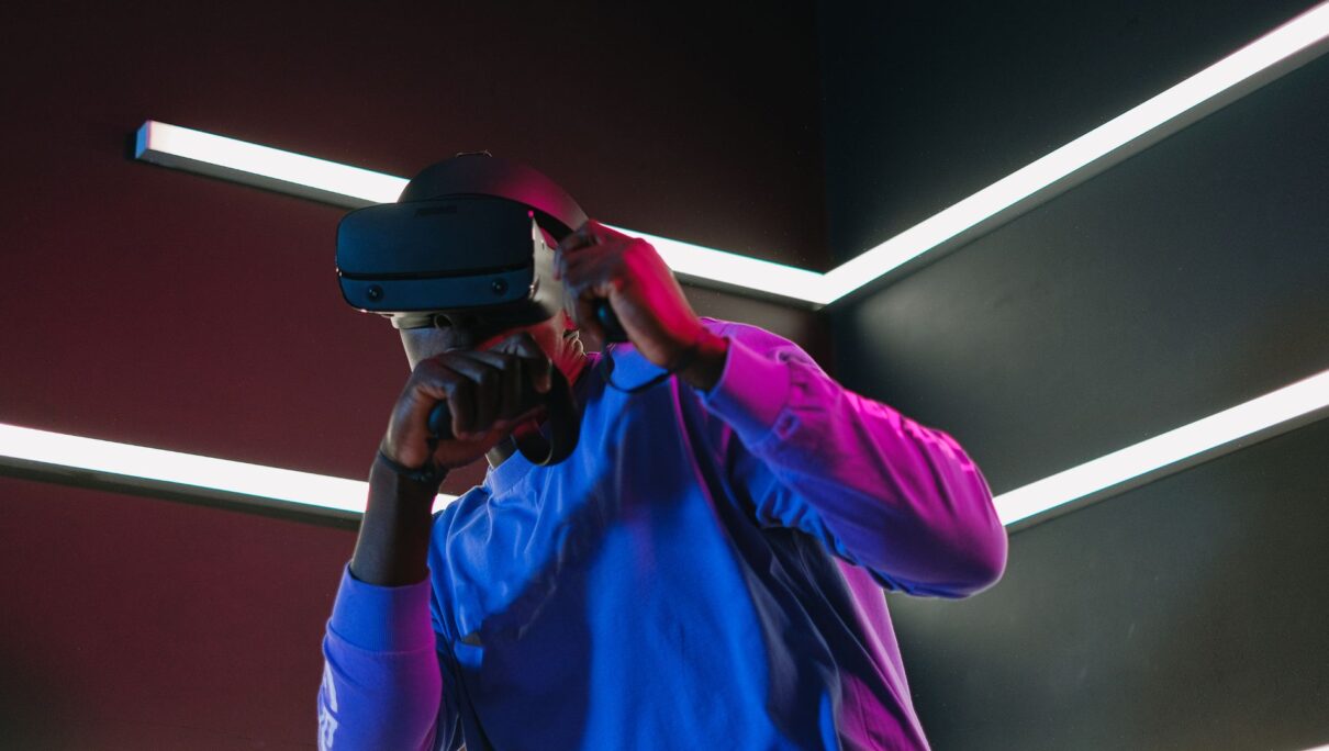 Virtual Reality, Real Results: The Benefits of Immersive Experiences for Brands